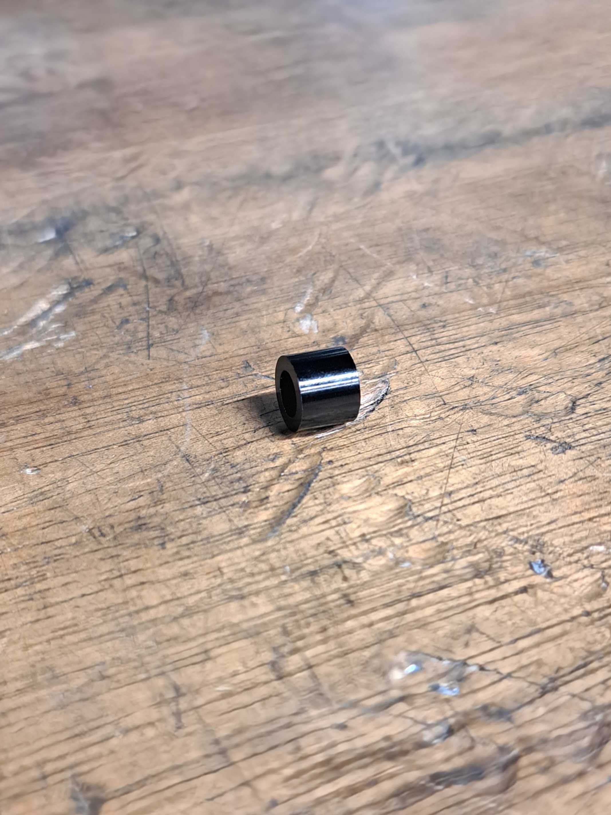 Abstandshalter Aluminium für z. Bsp. R&M Frontgepäckträger 6,2 mm Bohrung