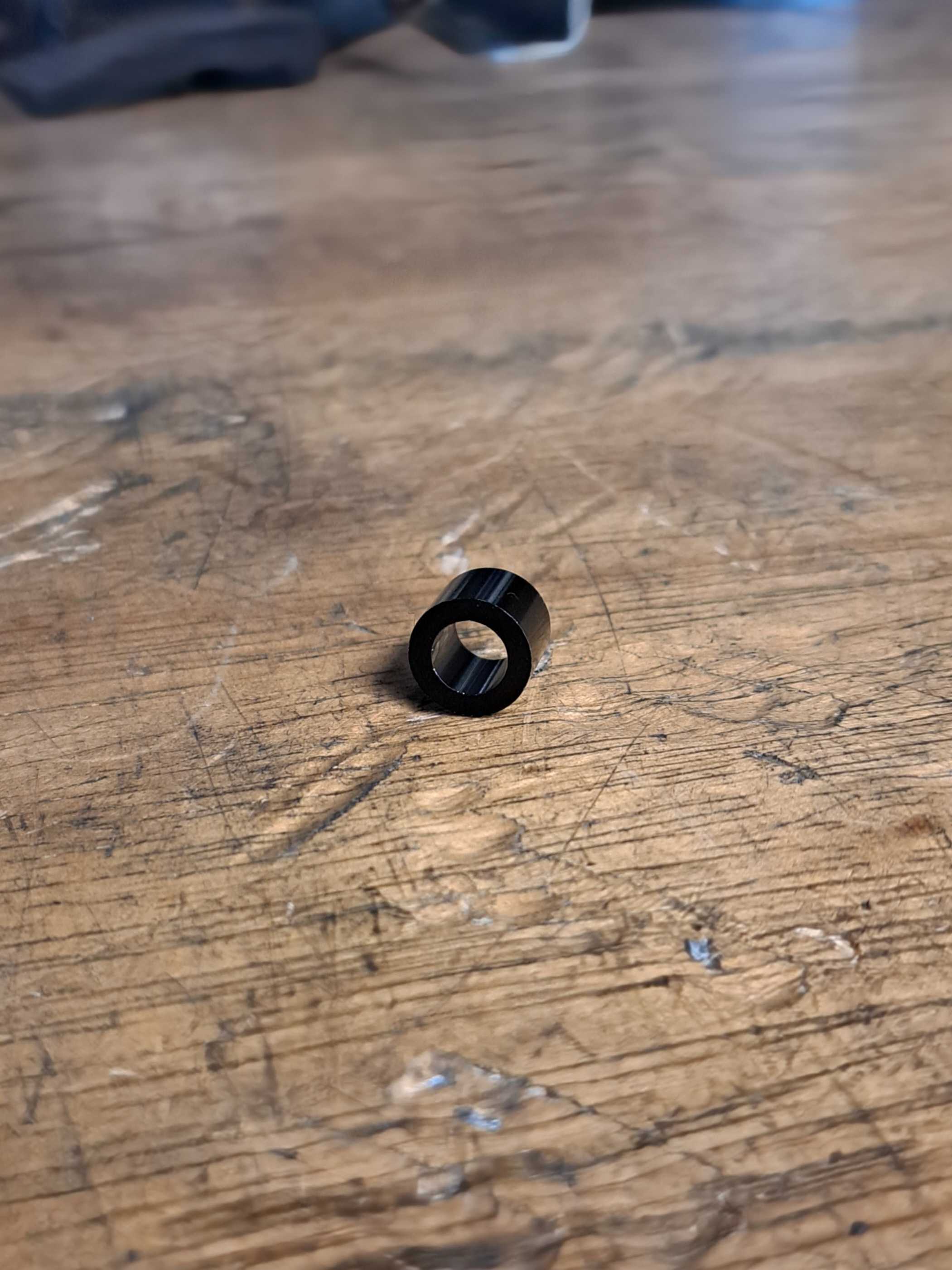 Abstandshalter Aluminium für z. Bsp. R&M Frontgepäckträger 6,2 mm Bohrung